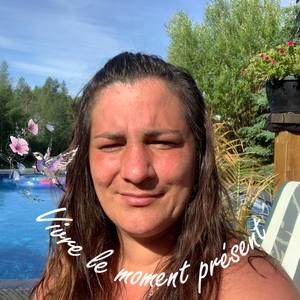 Meet your Posher, Marie-josee